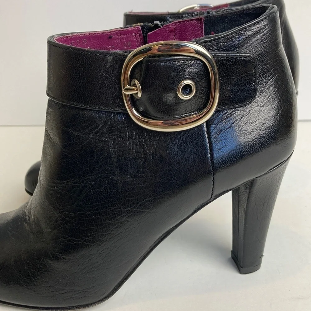 COACH Italian Leather Nicolete Bootie Black Sz 6.5 Buckle Office Classic Witchy